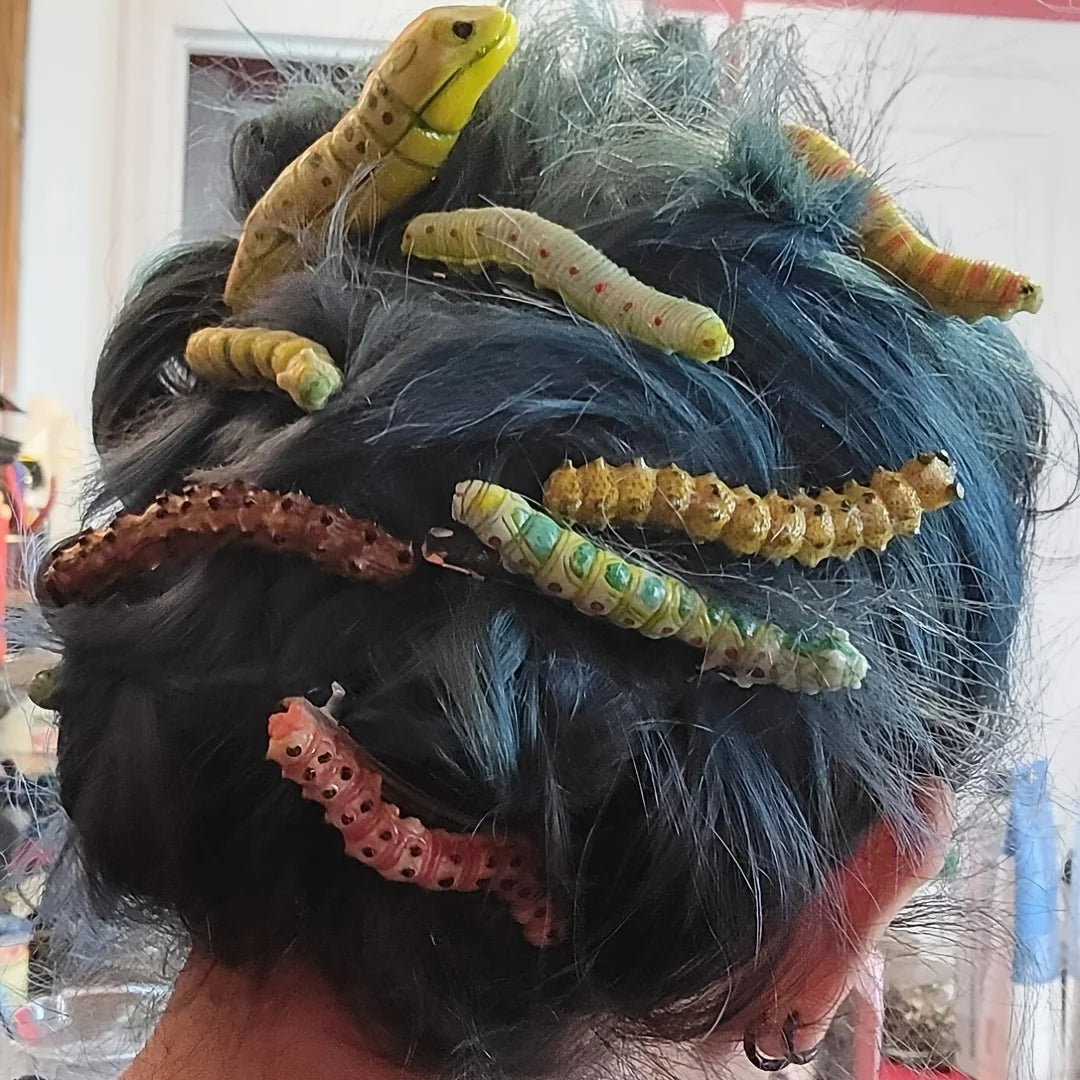 Spooky 6pcs Hair Clips Caterpillar Design Durable Plastic No Battery Required Ideal for Halloween And Prank Parties